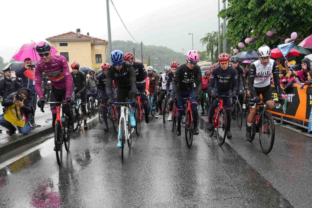 Asd -Sport E Giovani Ξενοδοχείο Borgofranco d'Ivrea Εξωτερικό φωτογραφία